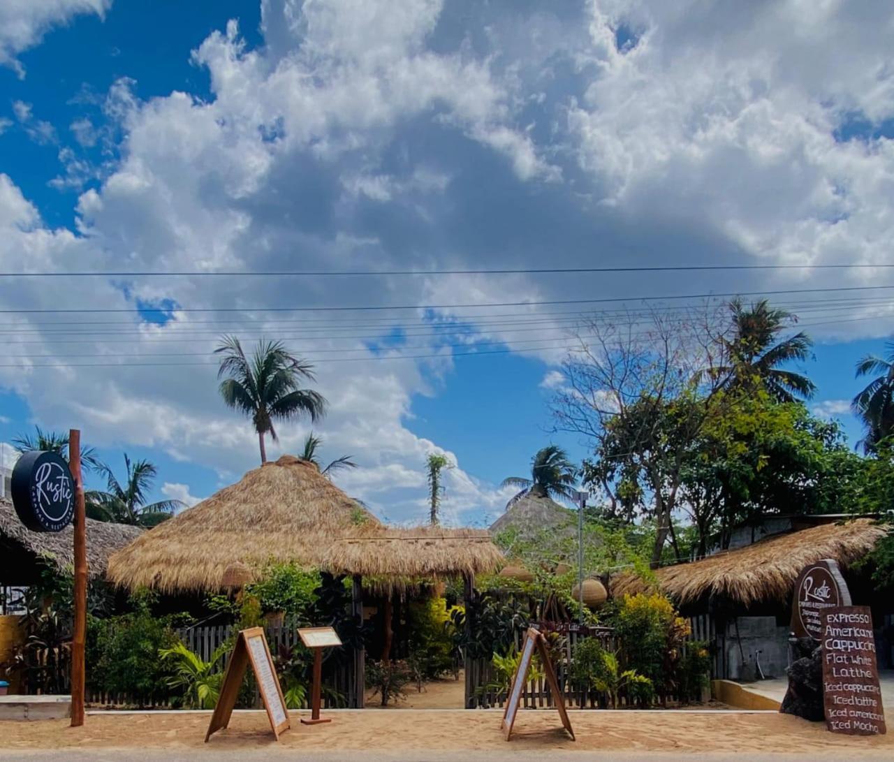 Rustic Cabanas & Restaurant Baía de Arugam Exterior foto